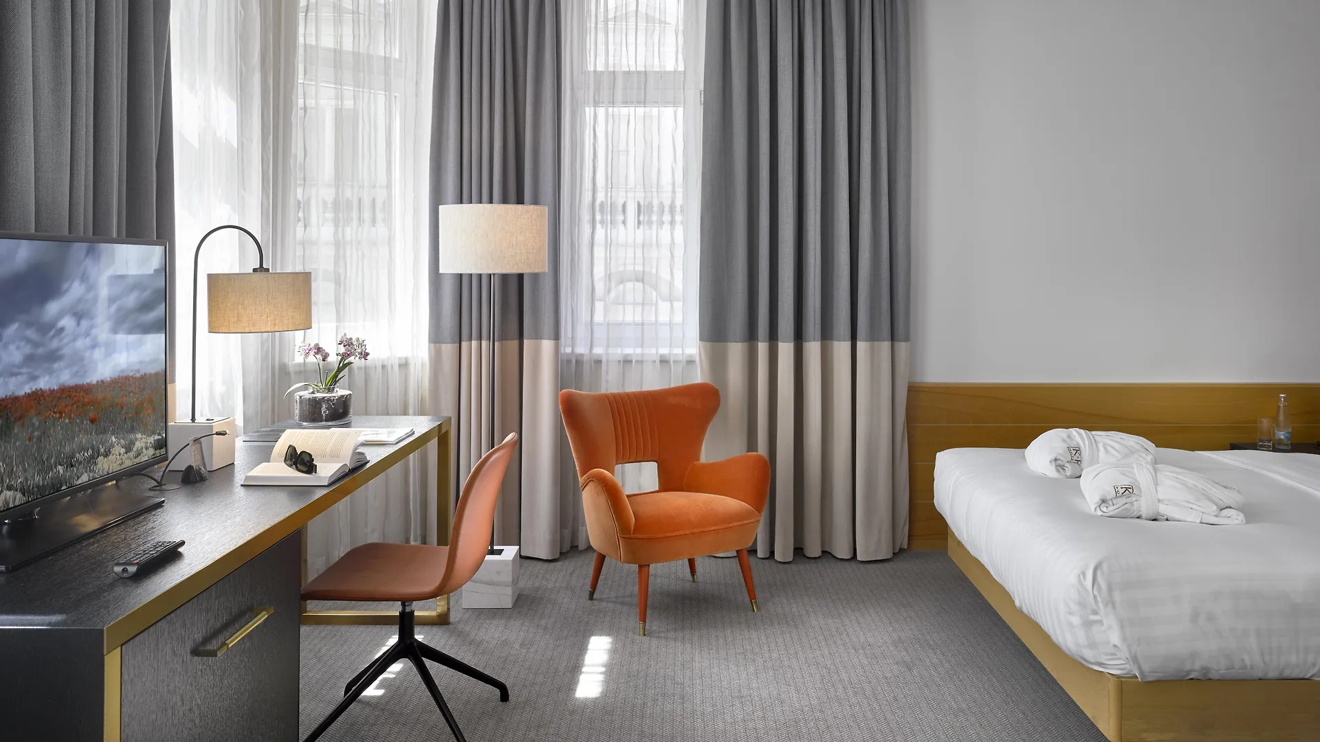 K+K Hotel Fenix Praag 4*,