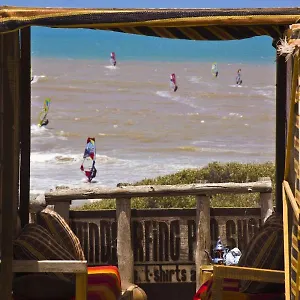 https://moulay-bouzerktoun.essaouirahotels.net